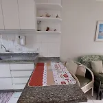 Excelente Apartamento - 2 Suites Com Ar Condicionado Em Maranduba