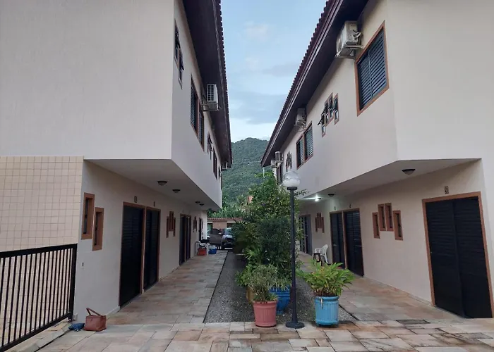 Excelente Apartamento - 2 Suites Com Ar Condicionado Em Maranduba